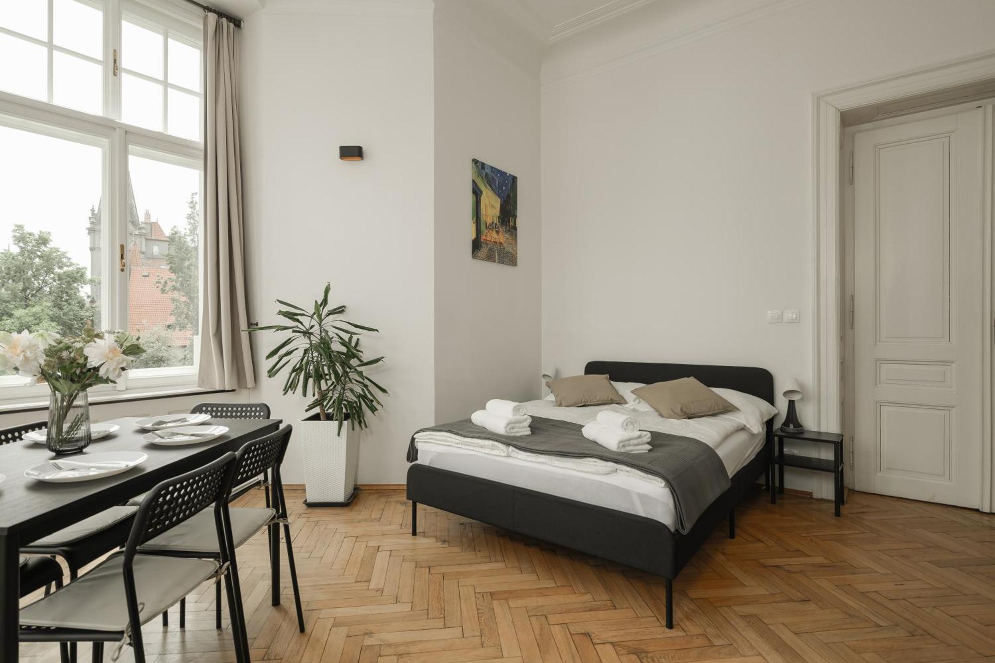 Central Apartments Parizska Прага Екстер'єр фото