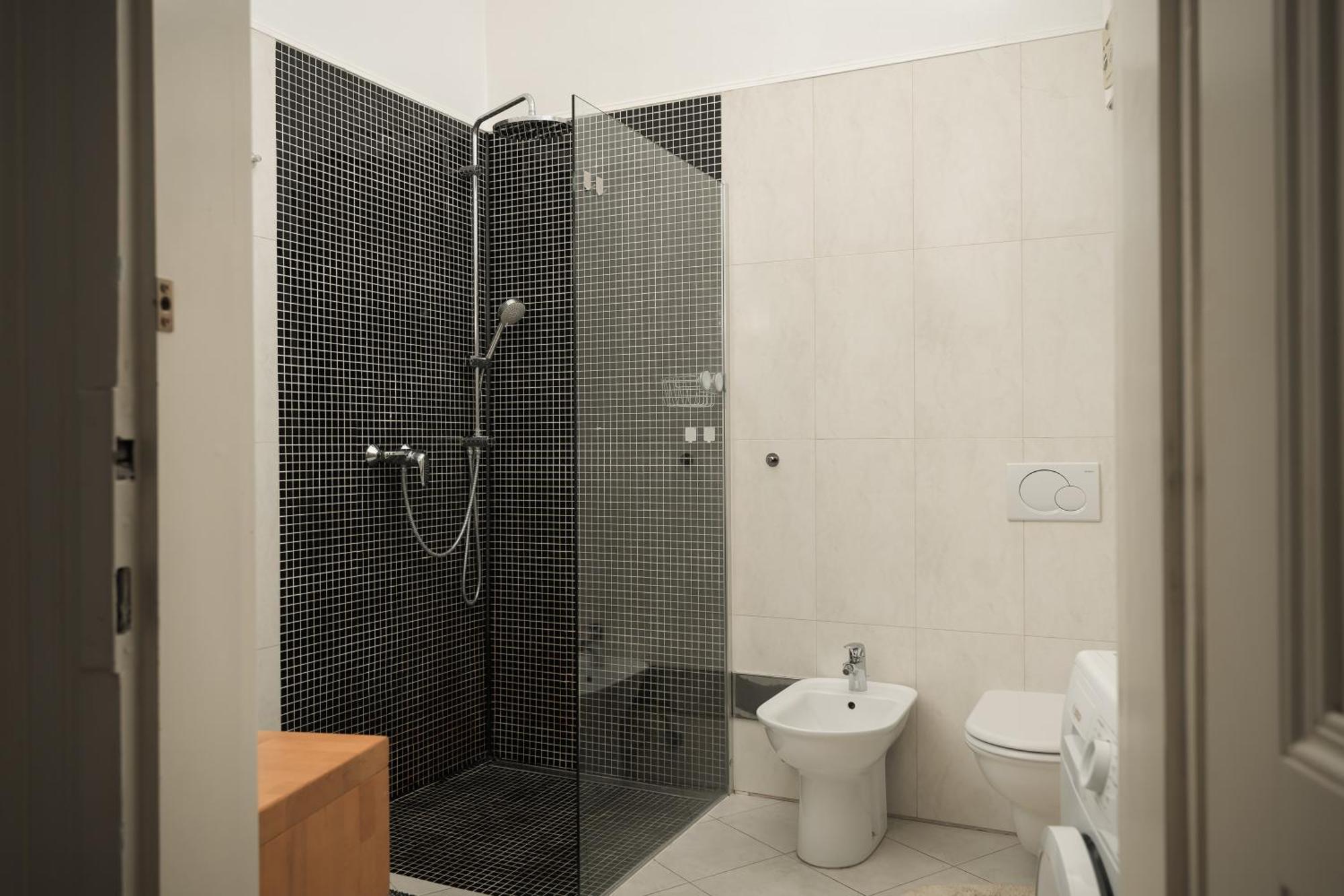 Central Apartments Parizska Прага Екстер'єр фото
